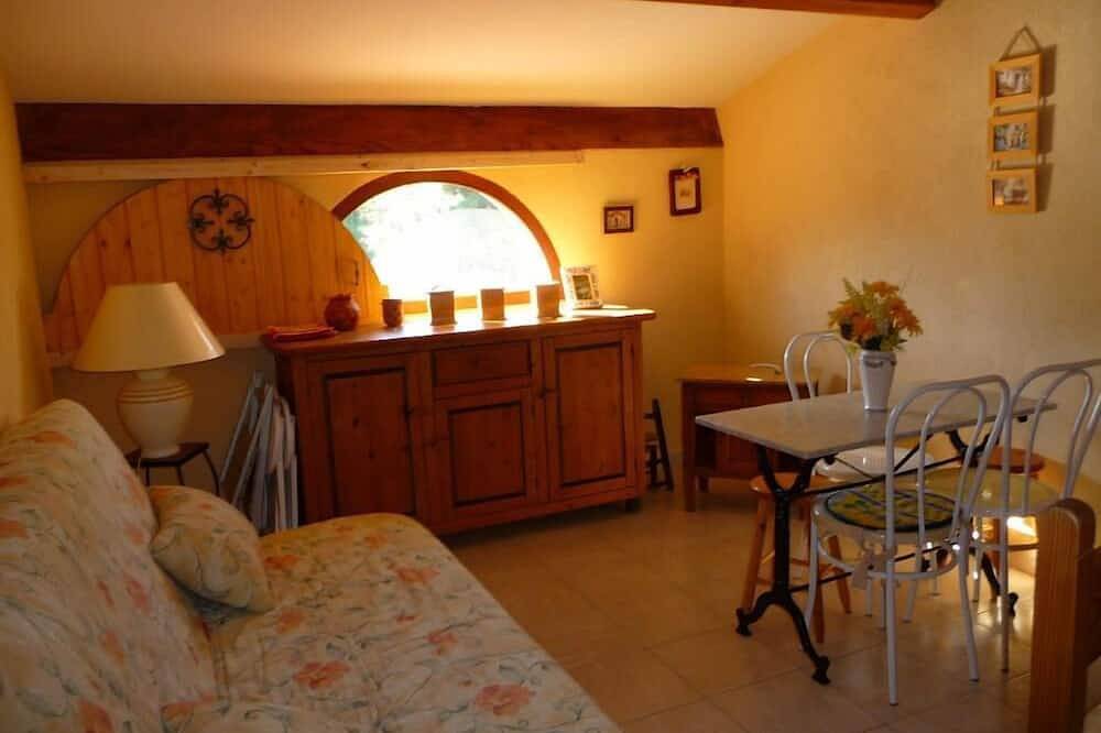 En el corazón de la Provenza, el hogar de Sences in Bédarrides, Vaucluse