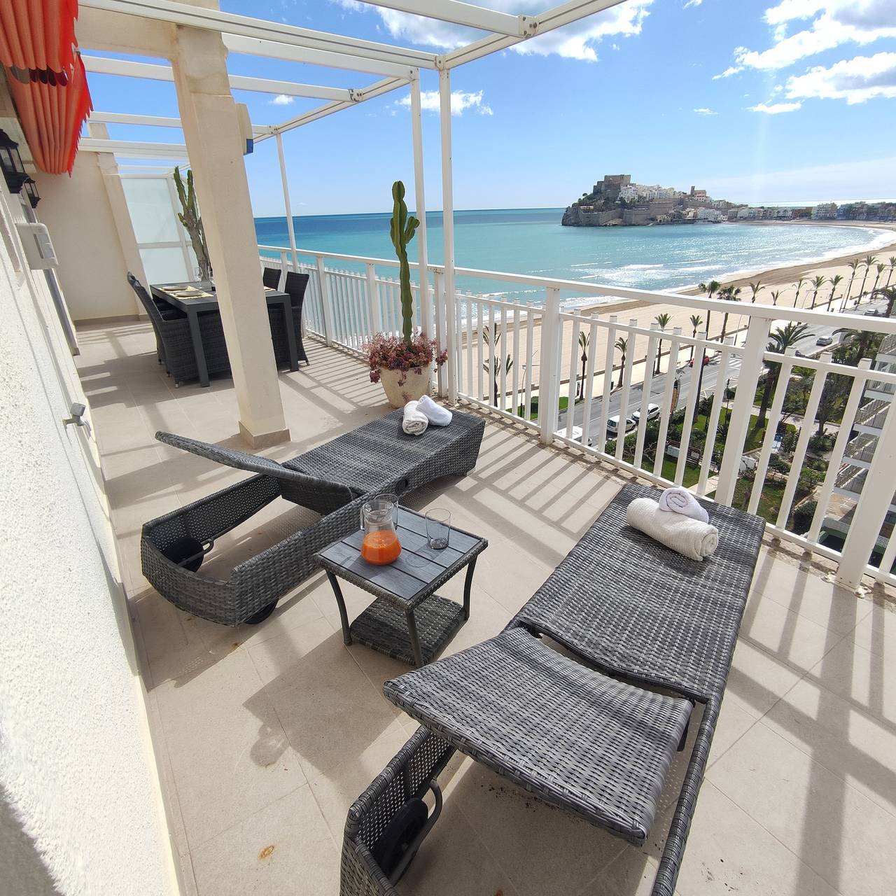 Apartamento entero, 933 - Ático Torre Irta in Peñíscola, Costa del Azahar