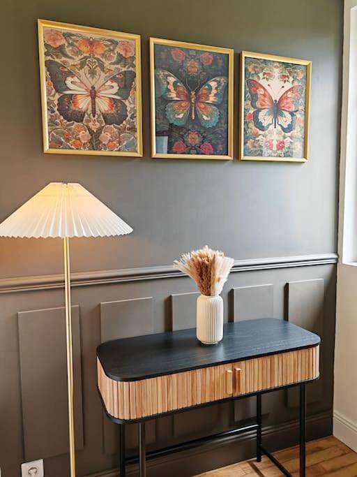 Gîte pour 10 personnes, avec terrasse et vue à Saint-Quentin-sur-le-Homme - 4