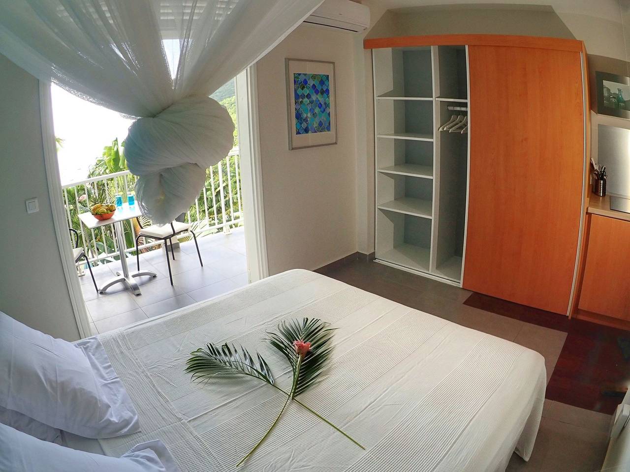 Ganze Wohnung, Studio-Apartment "Malacca" mit Terrasse in Deshaies, Guadeloupe