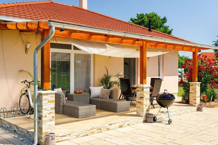 Ferienhaus für 6 Personen, mit Garten in Balatonszemes