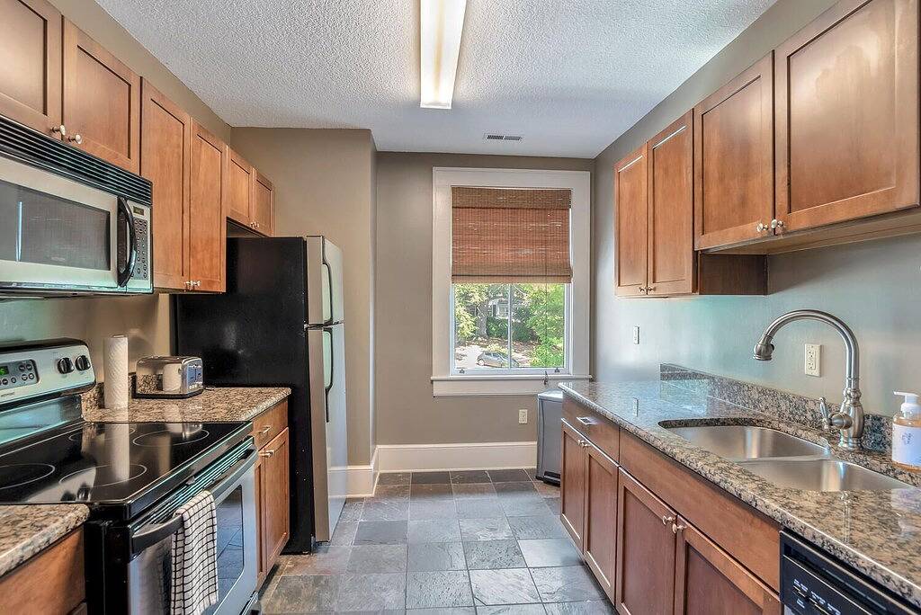 Ganze Wohnung, Historic Charlotte Street Condo in Blue Ridge Parkway, Asheville