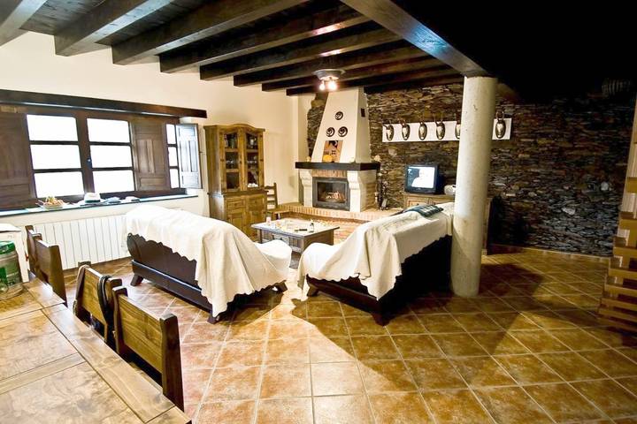 Casa rural para 13 personas, con vistas y jardín, Se admiten mascotas en Sierra de Francia - 3