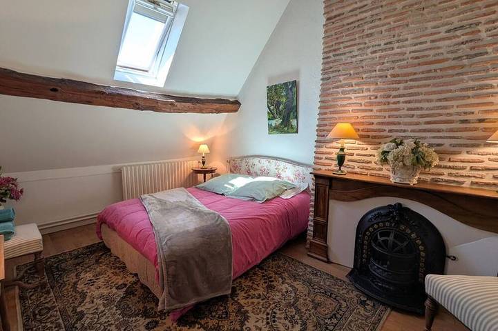 Gîte pour 8 personnes, avec jardin à Aigurande - 2