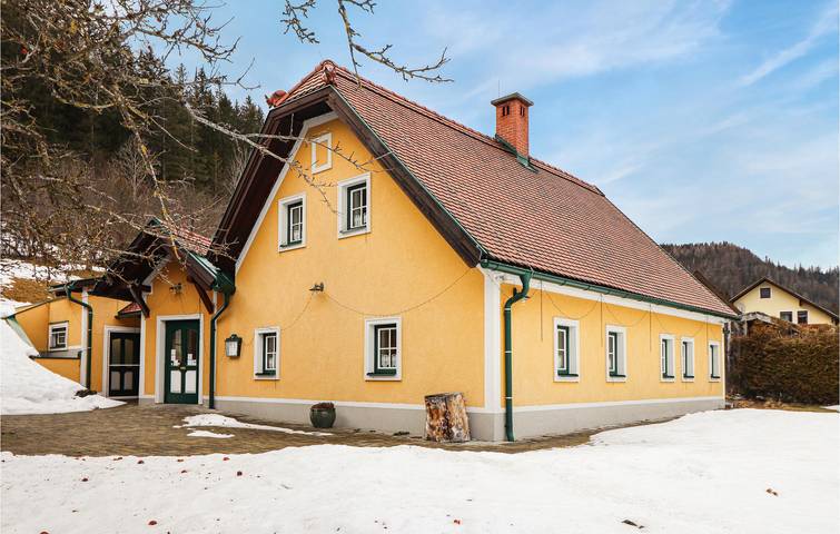 Ferienhaus für 11 Personen, mit Terrasse und Garten sowie Sauna in Hochsteiermark