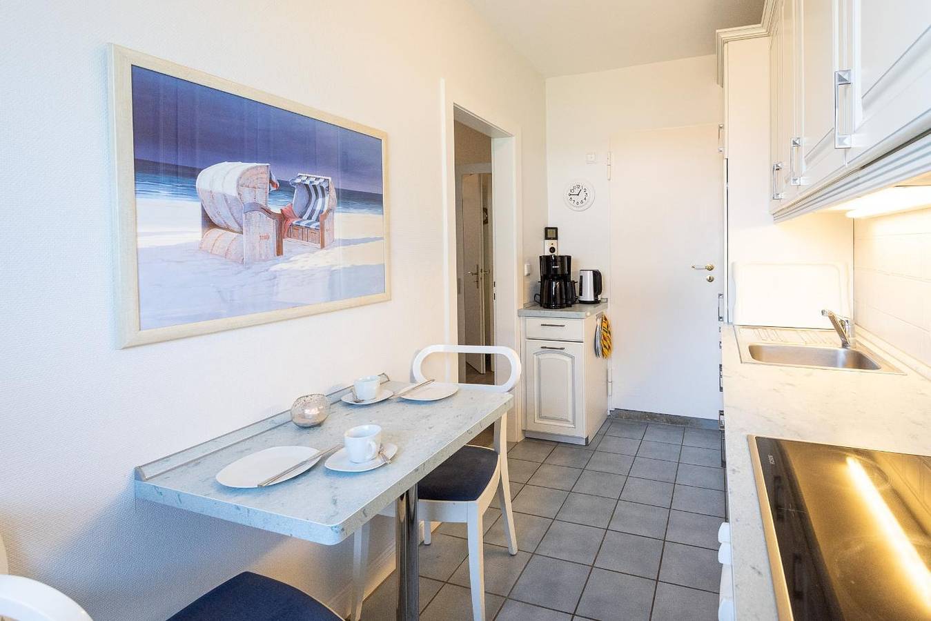 Schönes Ferienhaus unter Reet mit ca. 90 m² und 4 Zimmern, für bis zu 6 Personen in Wenningstedt, Sylt