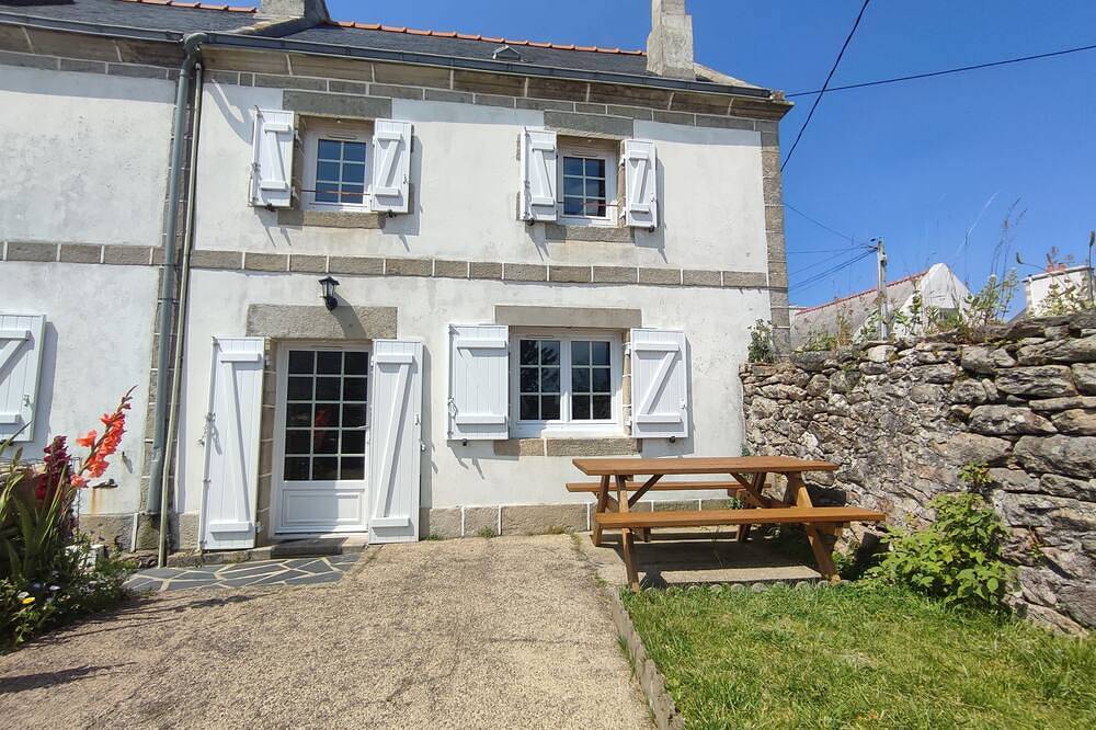 Maison Bretonne à la Pointe du Raz in Pointe du Raz, Plogoff