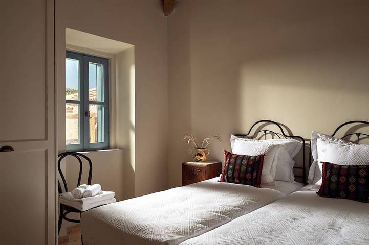 Gîte pour 4 personnes, avec piscine