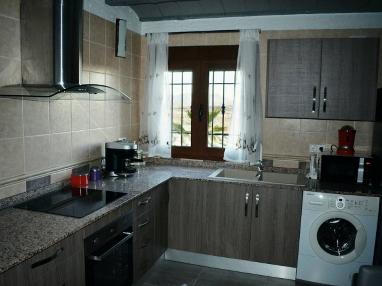 Casas modernas y acogedoras con chimenea en Jaén in Jaén, Provincia de Jaén