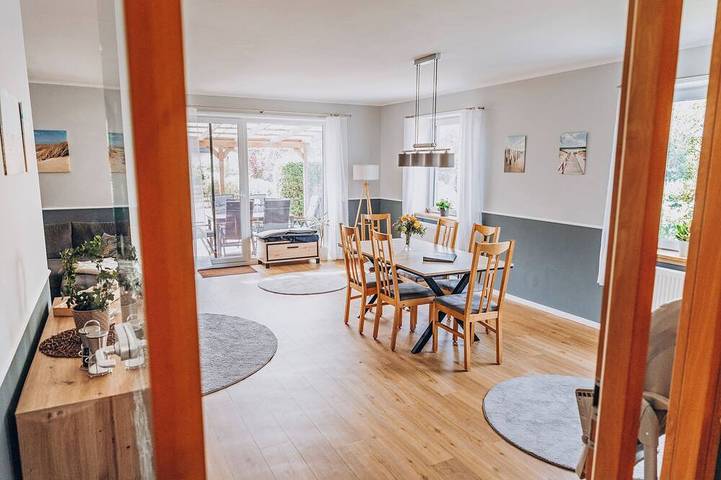 Ferienwohnung für 7 Personen, mit Garten und Terrasse in Dersau