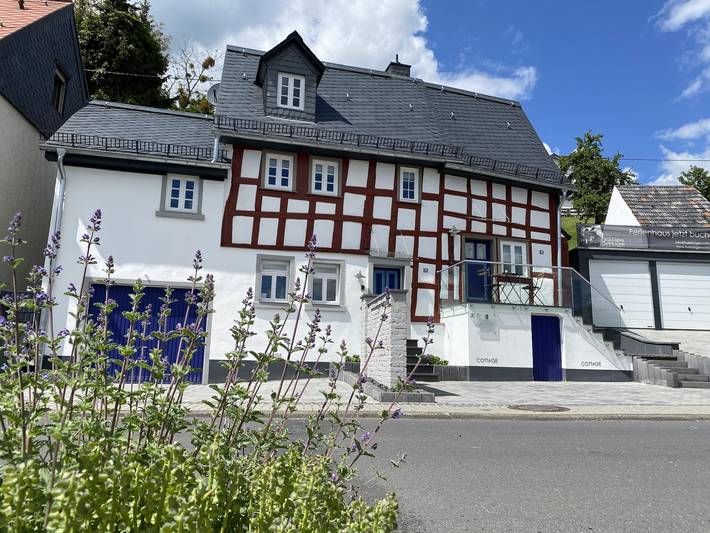 Ferienhaus für 6 Personen, mit Terrasse, kinderfreundlich in Lahntal-Westerwald