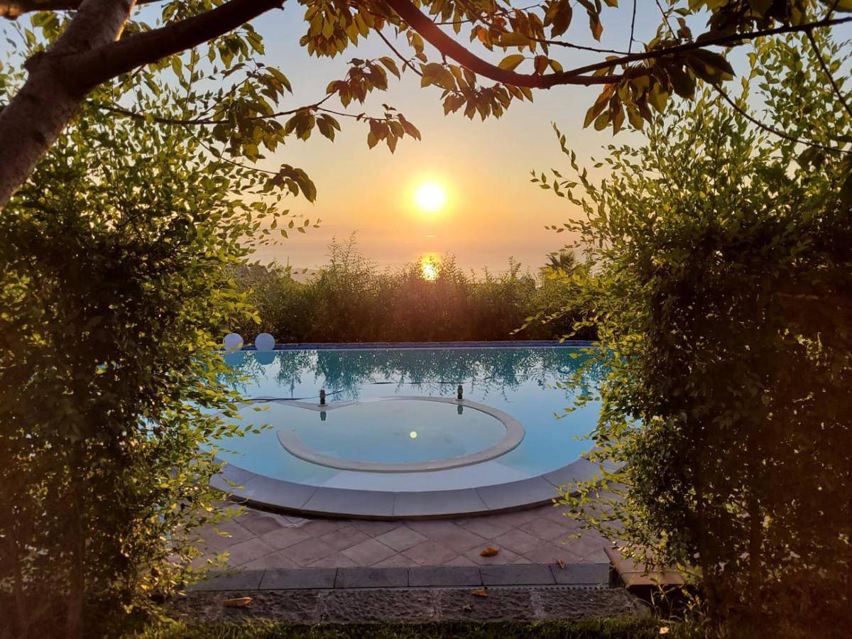 Etna Sunshine Rent Rooms in Sant'Alfio, Sant'Alfio (comune)