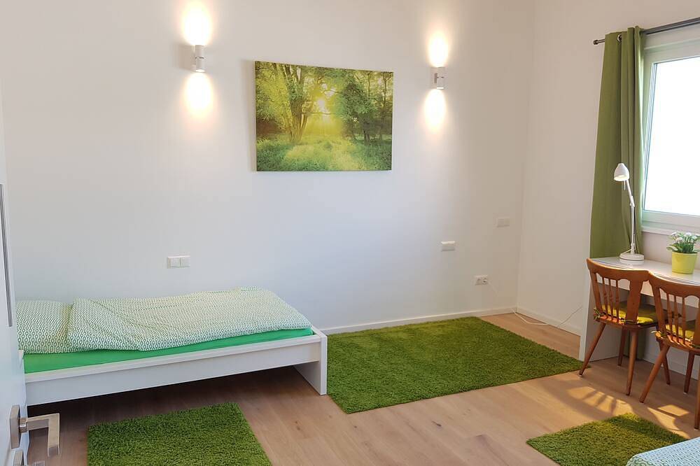 Ganze Wohnung, Cityloft Smaragd zentral, Messenbg, Playmobil Funpark, Dokuzentrum, Uniklinik Er in Fürth, Franken