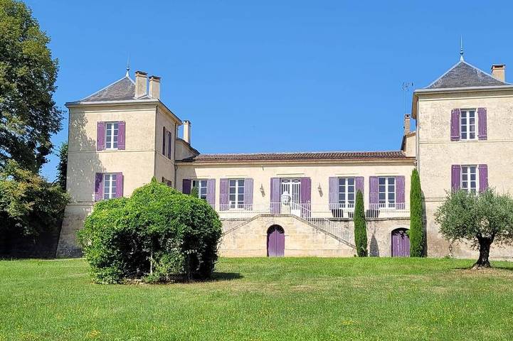 Gîte pour 17 personnes, avec Jardin à La Réole