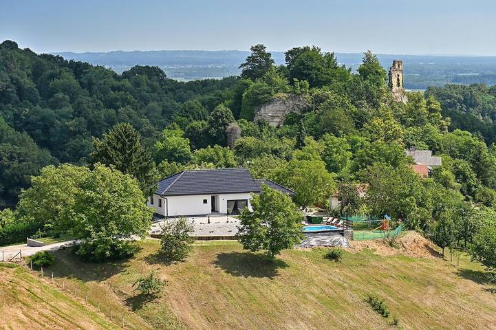 Stunning home in Vinica Breg in Varazdin