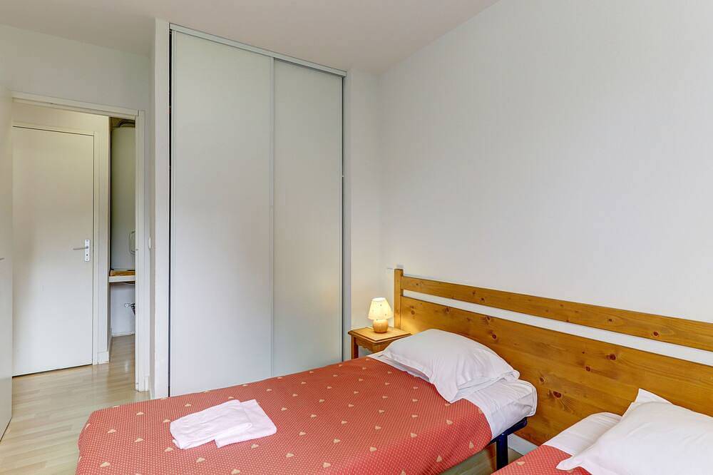 Maison avec patio à 700 mètres du centre ville in Égletons, Tulle und Umgebung