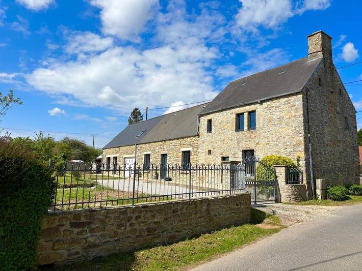 Location de vacances pour 6 personnes, avec jardin et vue dans Gonneville