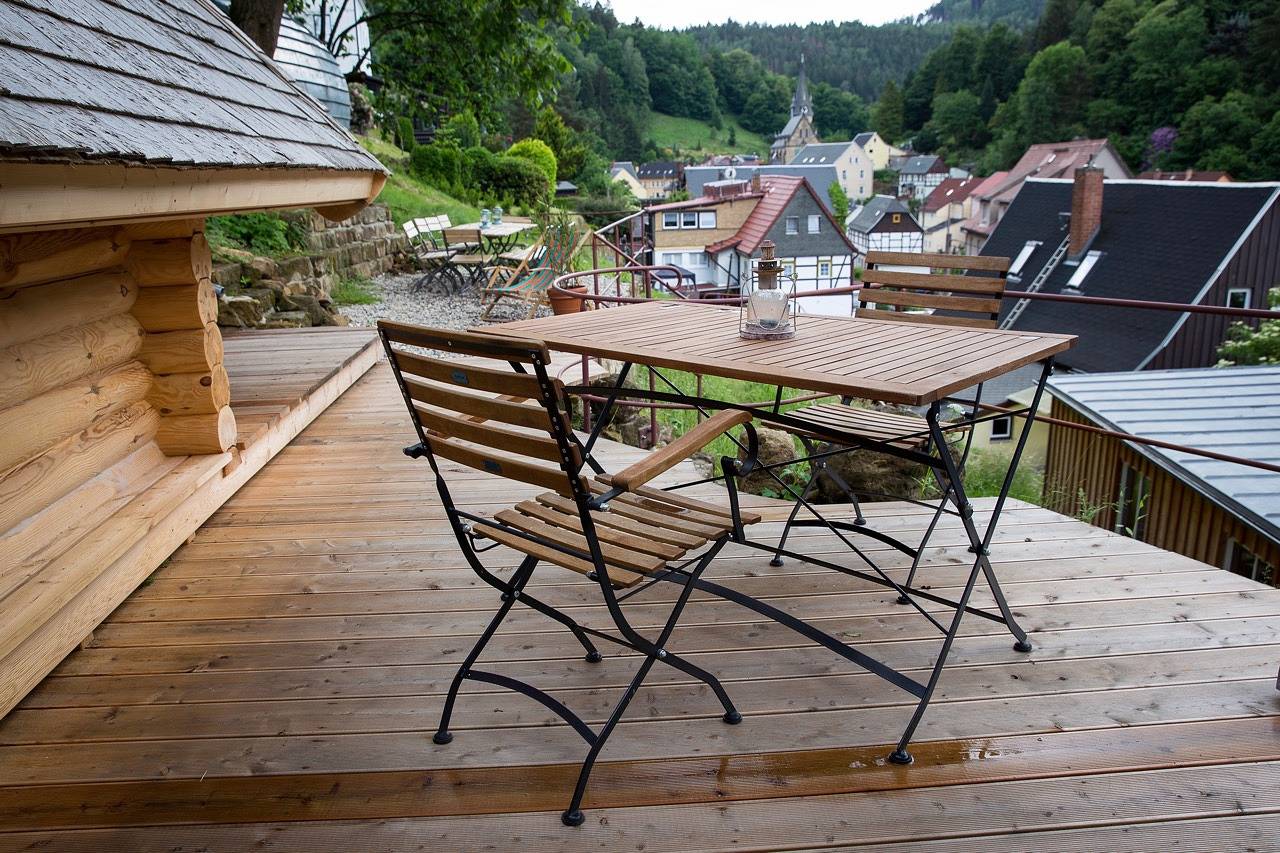 Ganze Ferienwohnung, Ferienwohnungen Umgebinde 1657 - Steinbrecher Stube, 45qm, 1 Schlafzimmer, Terrasse, max. 2 + 1 Personen in Krippen, Bad Schandau