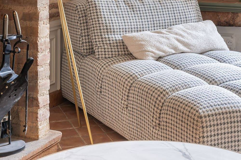 L'académie, Propriété 5 étoiles 420m² 15 Pers Evènement, Soirée Résidence in Leynes, Mâcon und Umgebung