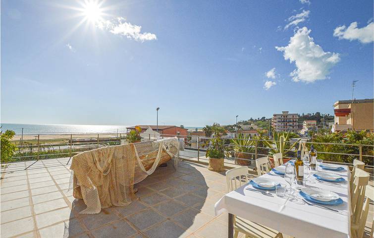 Gîte pour 6 personnes, avec terrasse à Porto Empedocle - 2