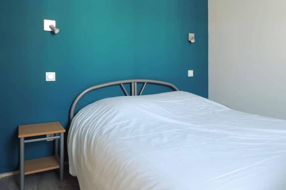 Comfortable individual lodgings in a natural setting. in Gouville-sur-Mer, Coutances und Umgebung