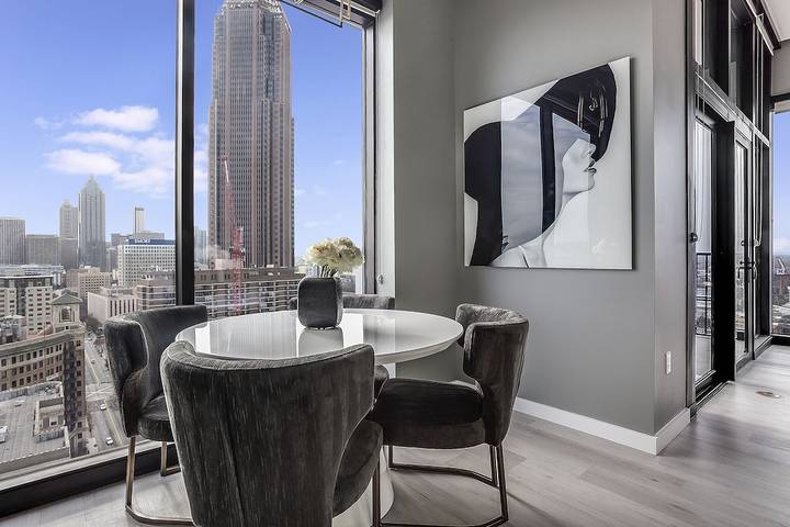 Ferienwohnung für 4 Personen, mit Pool und Balkon in Atlanta