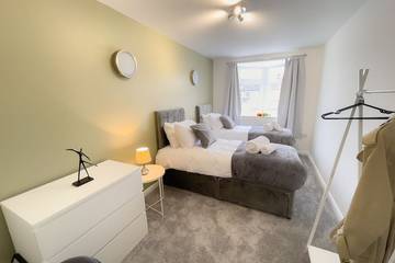 Glamping for 6 People in Broxbourne, Hertfordshire, Photo 2