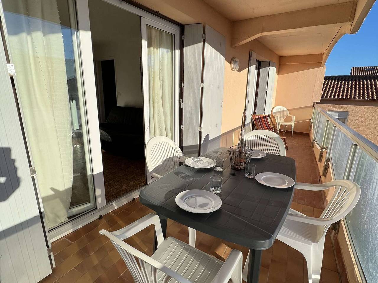 Appartement entier, T2 avec terrasse et parking, proche plage, 4 pers in Valras-Plage, Côte méditerranéenne (France)