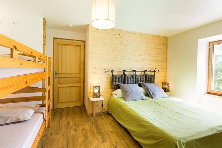 Gîte pour 4 personnes, avec vue et terrasse à Le Châtelard - 3