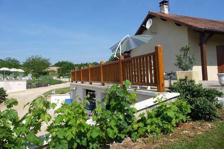 Gîte pour 4 personnes, avec jardin et terrasse à Saint-Germain-des-Prés