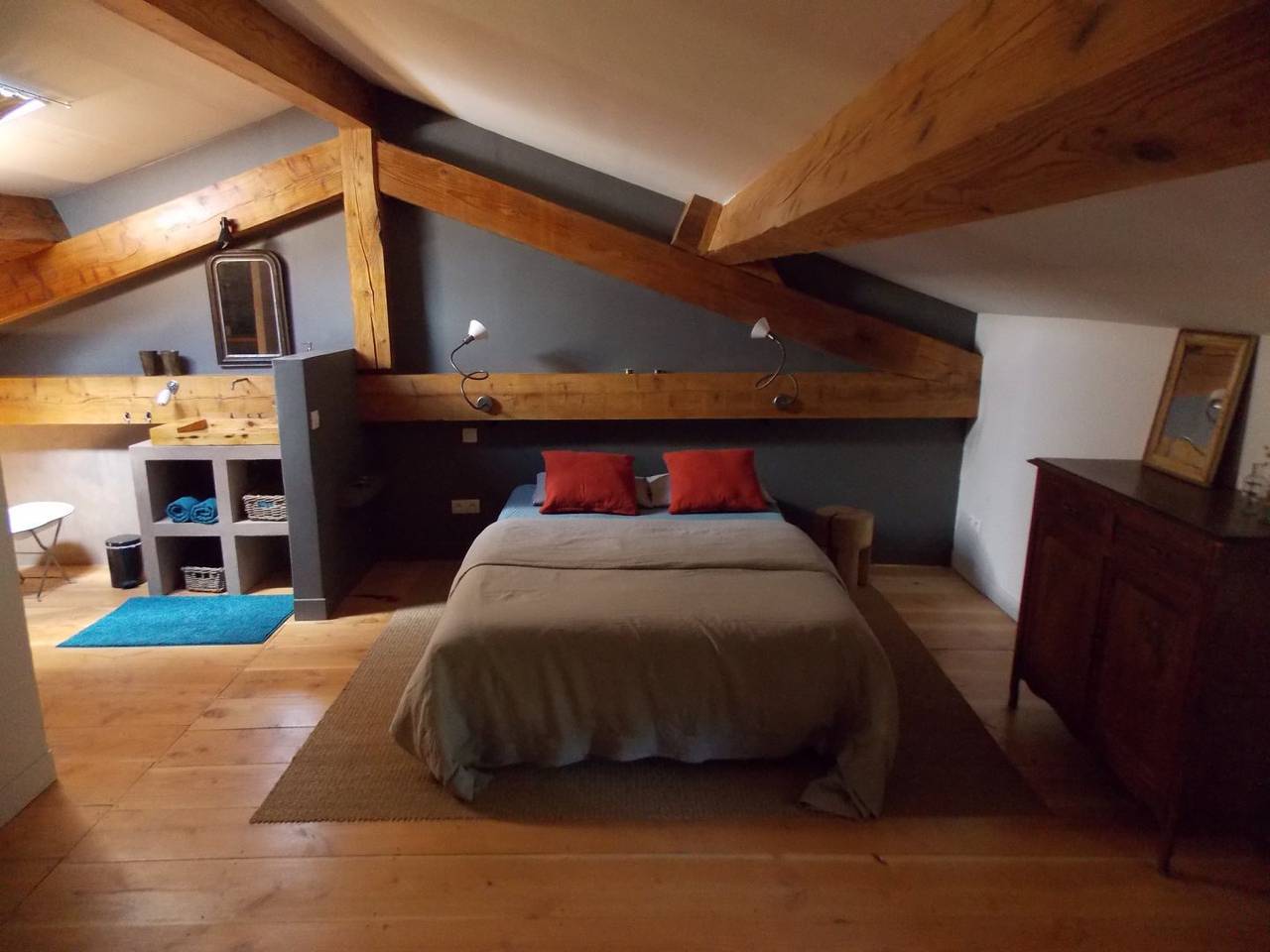 La Rosière, chambres et tables d'hôtes - La Rosière Chambre 2 in Auzelles, Parc Naturel Régional Livradois-Forez