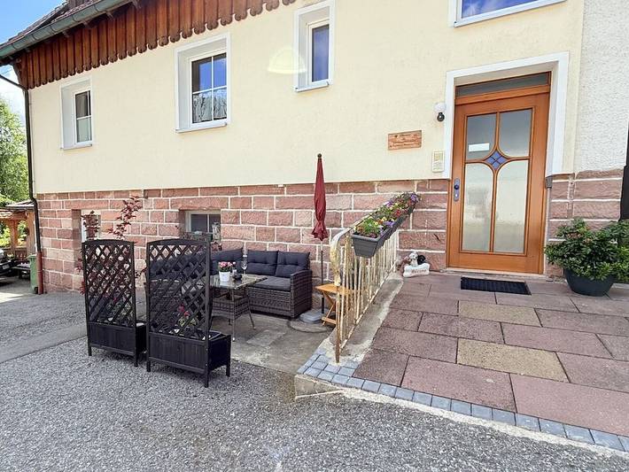 Ferienhaus für 15 Personen, mit Garten in Enzklösterle