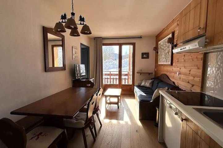 Gîte pour 6 personnes, avec Balcon dans Station De Ski Pelvoux Vallouise