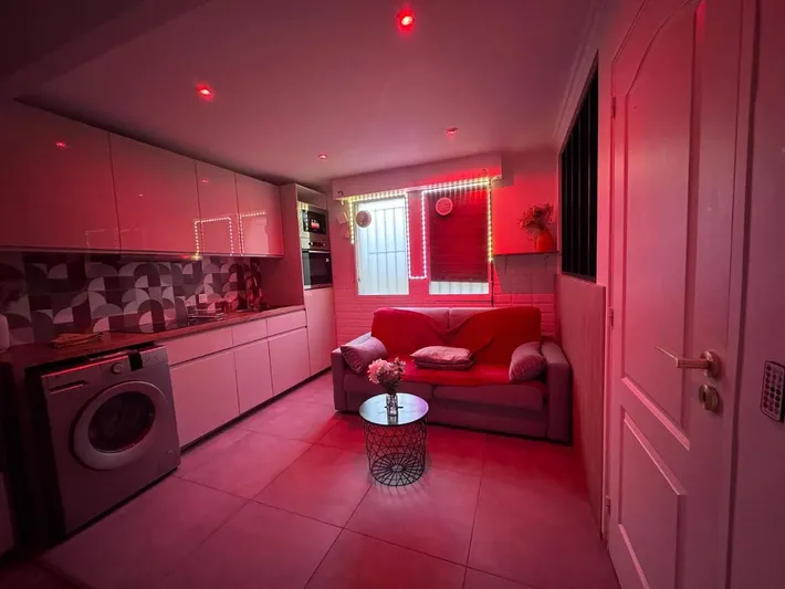 Apartamento de vacaciones para 6 personas, con jardín y jacuzzi - 1