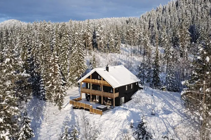 Villa für 10 Personen, mit Garten und Whirlpool - 1