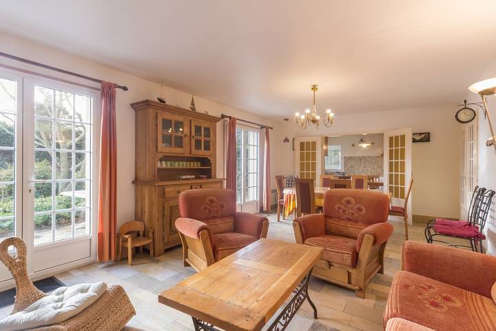 Gîte pour 10 personnes, avec jardin et terrasse, animaux acceptés à Belle-Île-en-Mer - 3