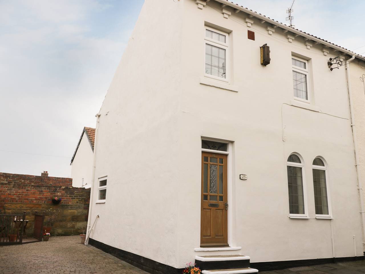 Sands End Cottage in Redcar and Cleveland