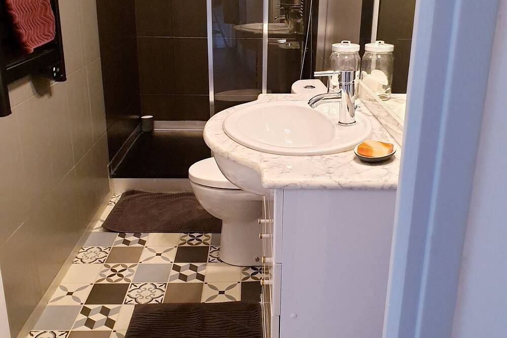 Suite Lit Queen Size avec salon privée et terrasse in Soual, Région de Castres