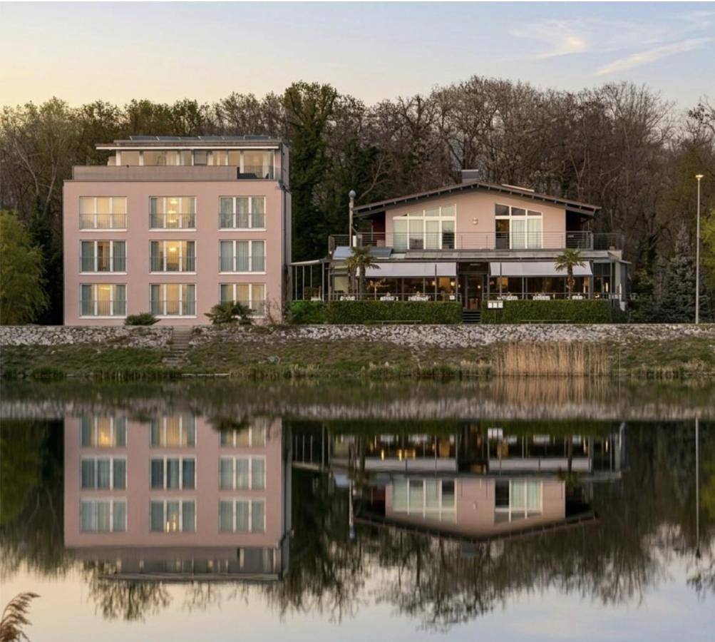 Appartement entier, One-Bedroom Apartment in Arrondissement de Brisgau-Haute-Forêt-Noire
