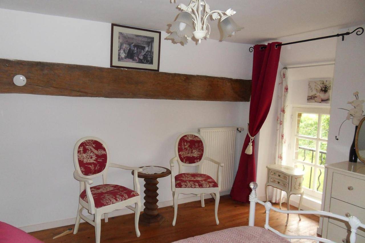 Chambres et table d'hôtes du Vieil Hêtre in Mantilly, Parc naturel régional Normandie-Maine