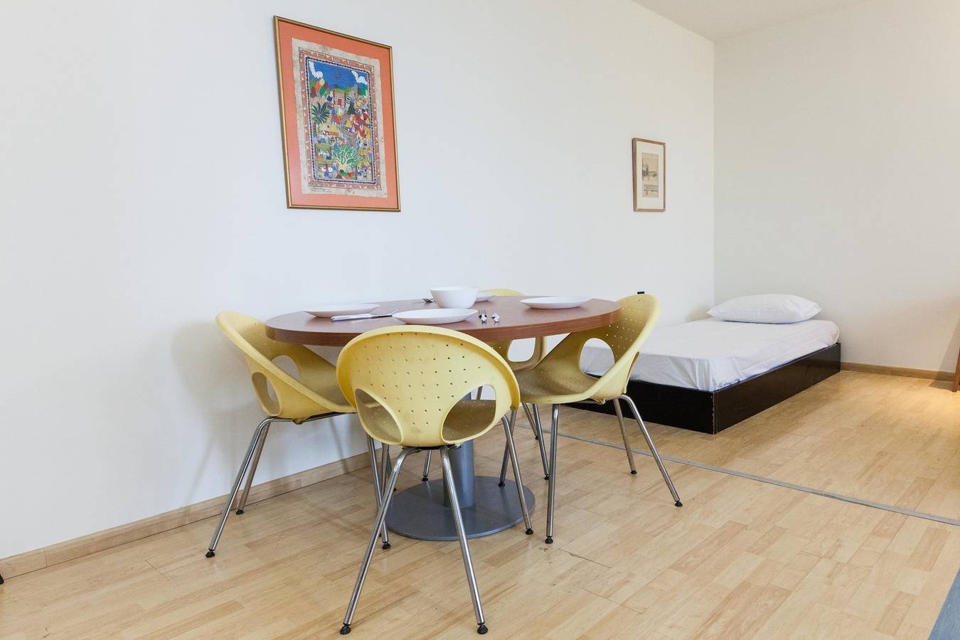 Hel ferielejlighed, Minimalist Modern Nea Kifisia Studio Getaway in Den nordlige del af Athen, Athen
