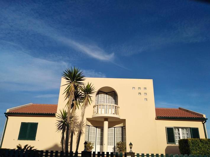 Location de vacances pour 9 personnes, avec jardin et vue à Horta - 3