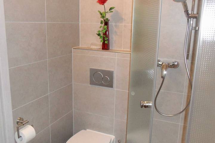 Ganze Wohnung, Ferienwohnung Huber, Deutschland in Wildenwart, Frasdorf