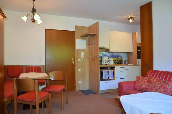 Gîte pour 4 personnes, avec jardin ainsi que balcon et vue, adapté aux familles à Walchsee - 4