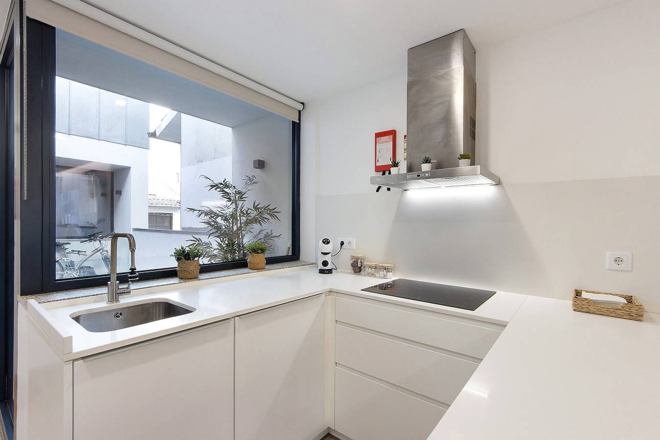 Appartement 'Casa Ponte Dos Namorados' met Balkon, Wi-Fi en Airconditioning, foto 8