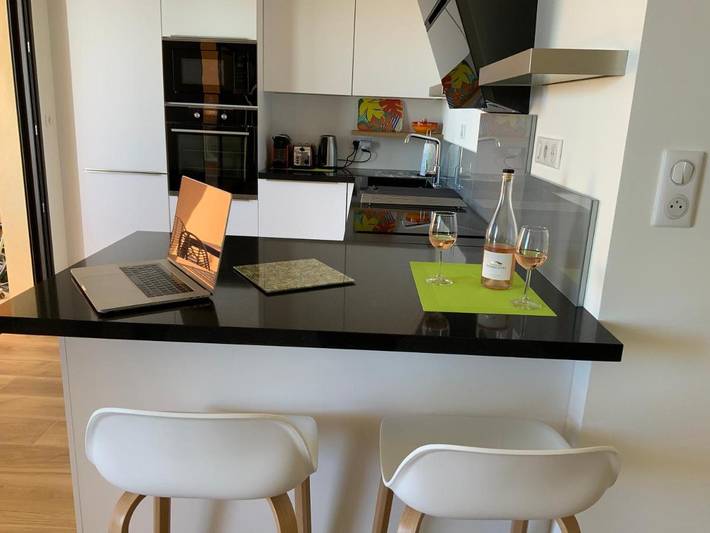 Gîte pour 5 personnes, avec vue et terrasse dans Plage Marinella - 2
