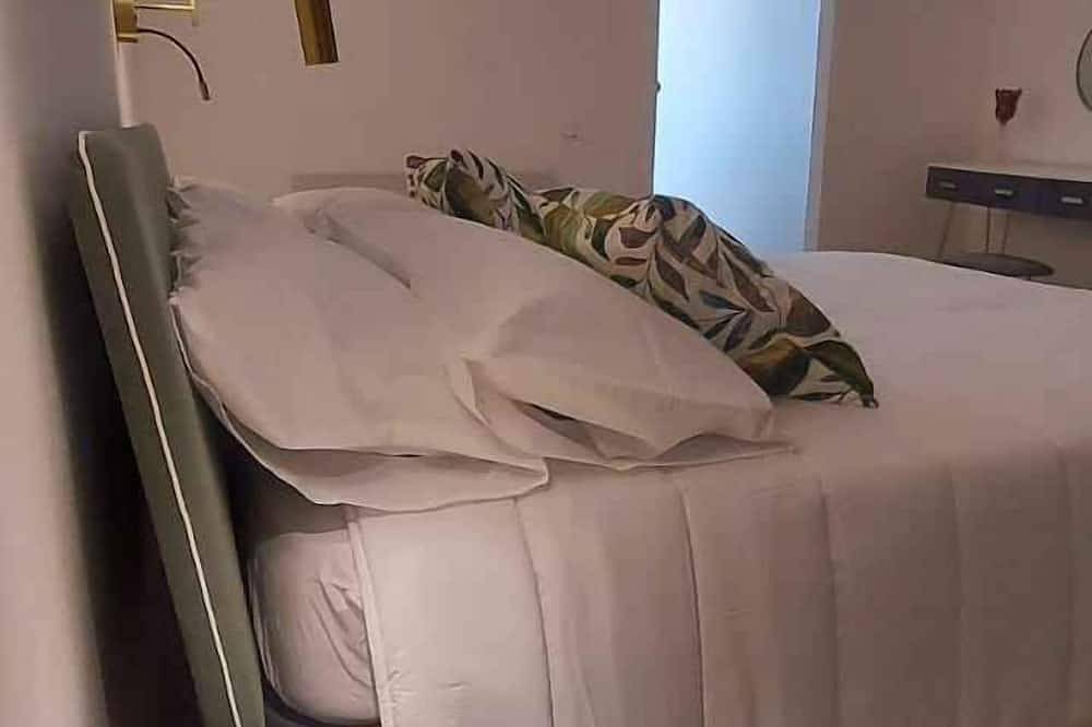 Appartamento intero, Appartamento nel mezzo della città in Castellammare (Palermo), Palermo