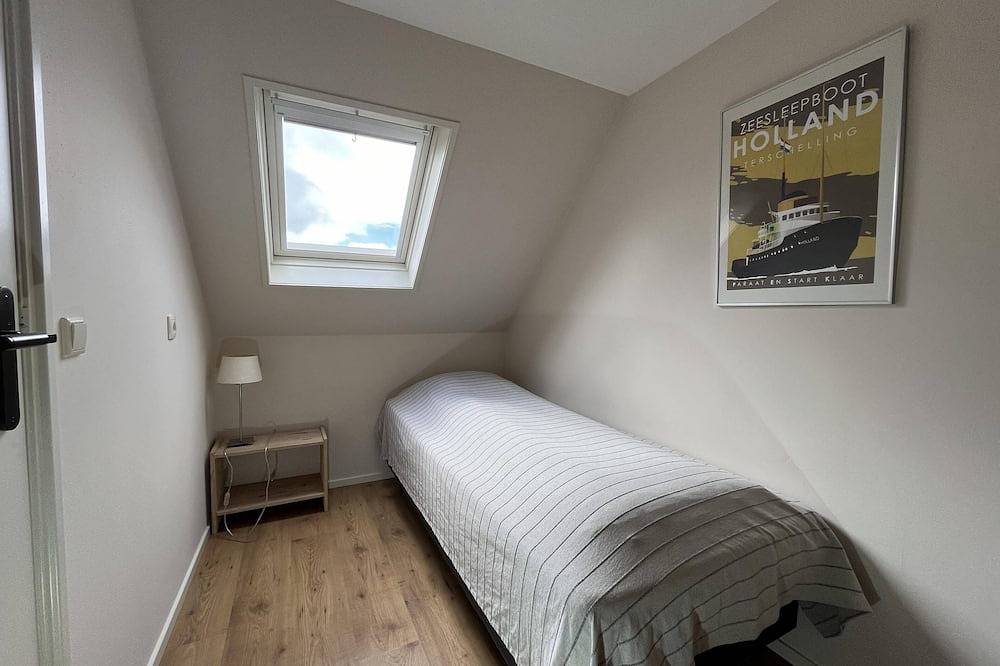 Ganze Wohnung, Kompaktes Apartment mit sonniger Terrasse, Toilette im Schlafzimmergeschoss. in Westfriesische Inseln