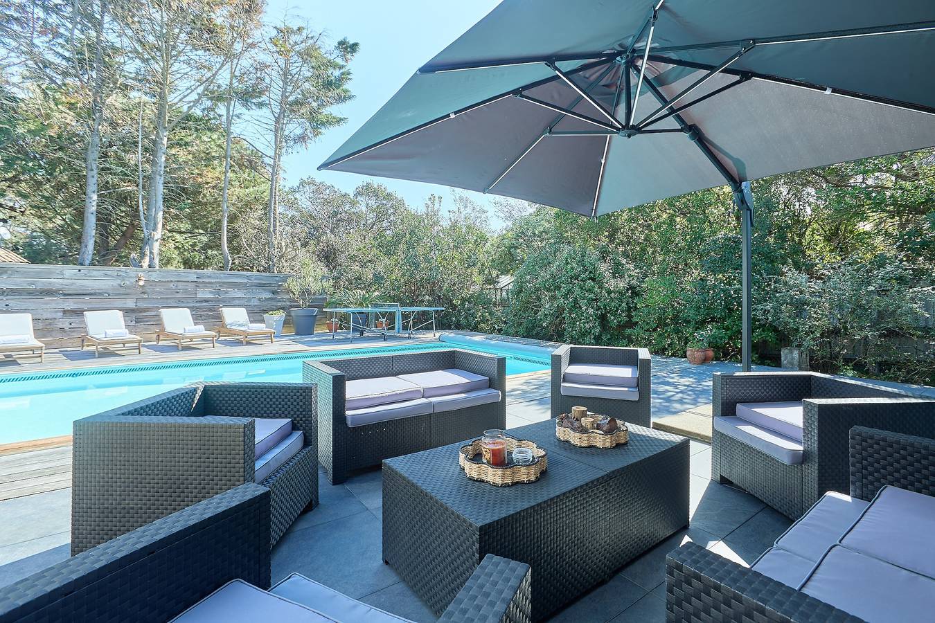 Villa Rose - Au cœur du Ferret avec Piscine Privée in Lège-Cap-Ferret, Region de Arcachon