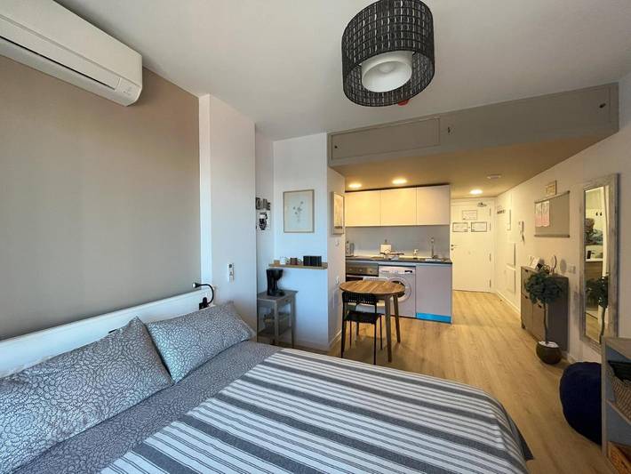 Apartamento para 2 personas, con piscina y terraza en San Sebastián de los Reyes